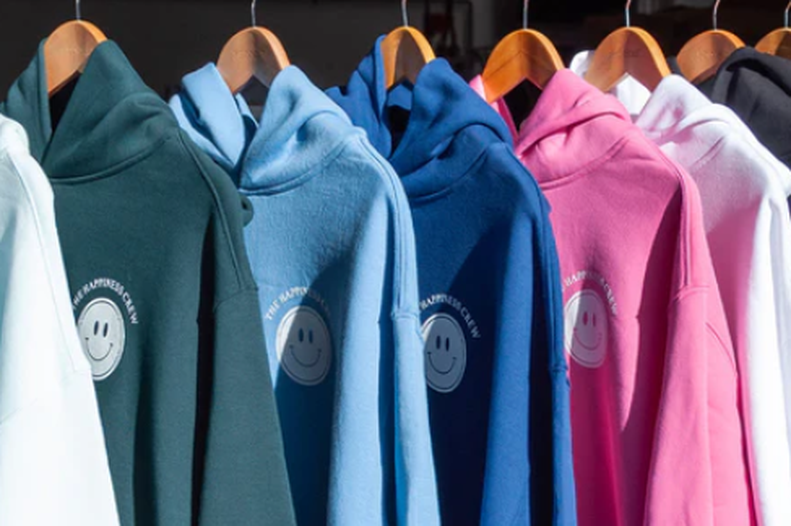 Custom Hoodies For Events: Maximising ROI On Promotional Apparel