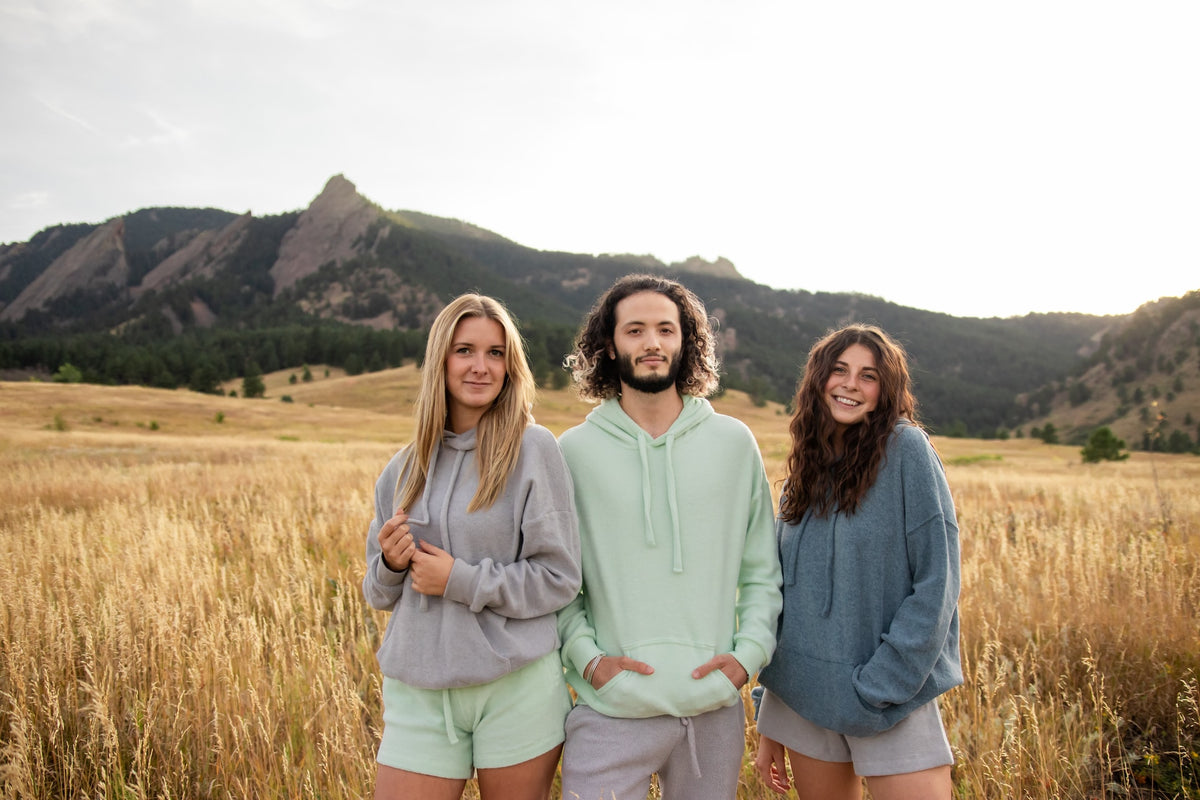 The Rising Trend of Custom Unisex Hoodies